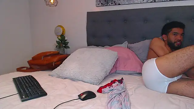 Andressbigcock__'s web cam