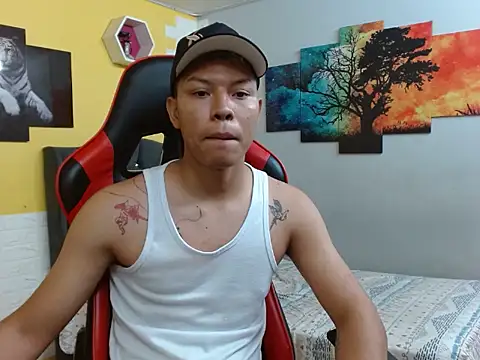 marcus_20's cam snapshot