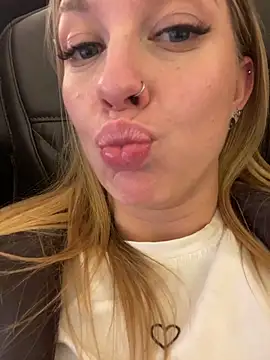 Sweet___Emily live sex cam