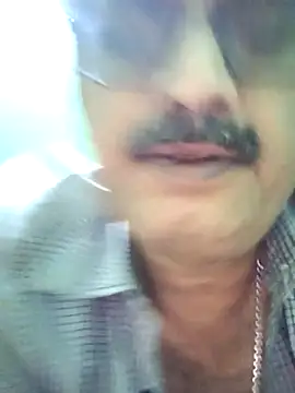 hairyguylove's cam snapshot