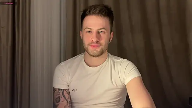 dominantrodri live sex cam