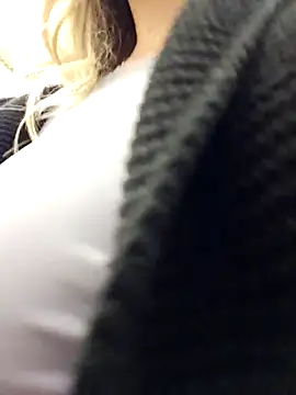 Bondgirl_013 live sex cam