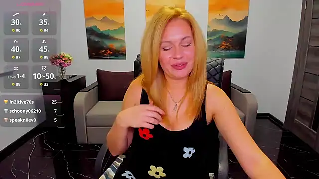 Mira_Whites's cam snapshot