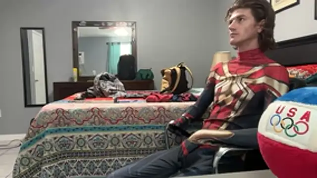 greekmythics's cam snapshot