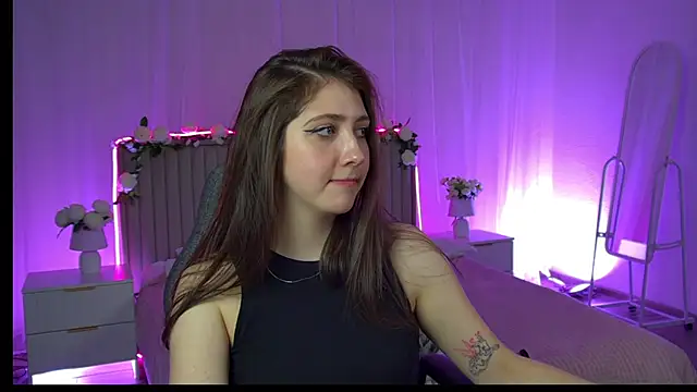 Mary_Miiller's cam snapshot