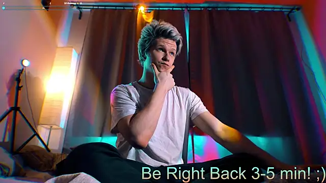 Breston_Sweet's cam snapshot