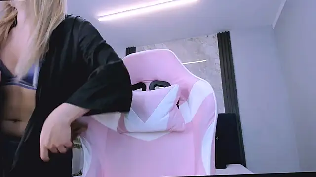 Keendall__ live sex cam