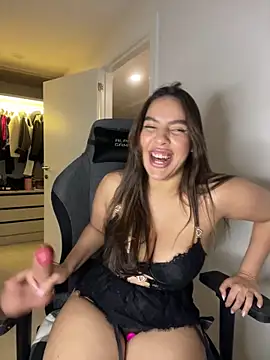 PamAnna's cam snapshot