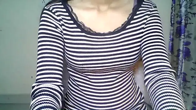 Naughty_Nayra's cam snapshot