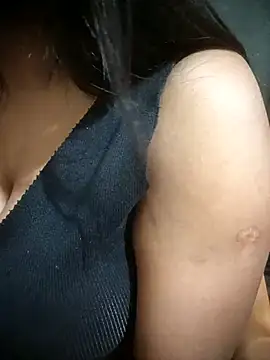 COZY_ROZI's cam snapshot