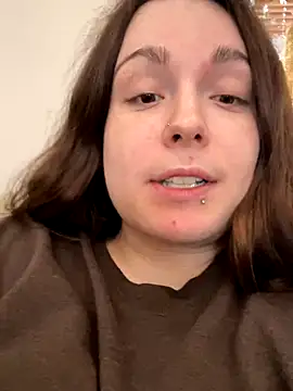 Bigggbutttmilffff_2025's cam snapshot