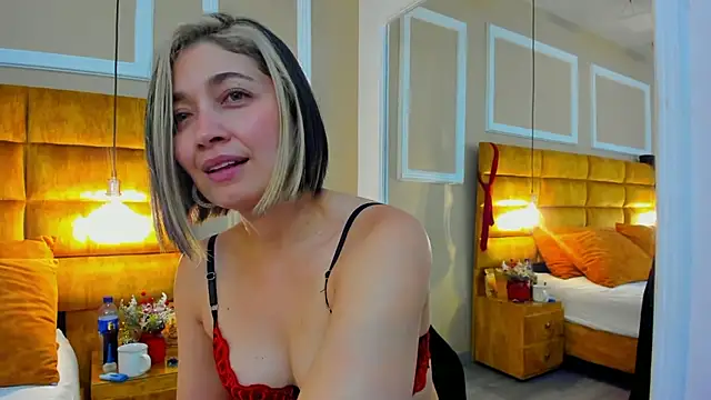 adarussell live sex cam