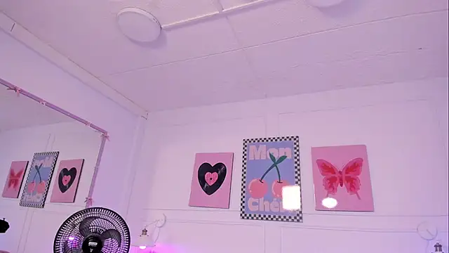 Zoe_Lynch_'s cam snapshot