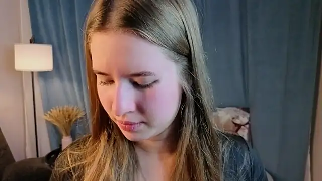 MowasaBritten's cam snapshot