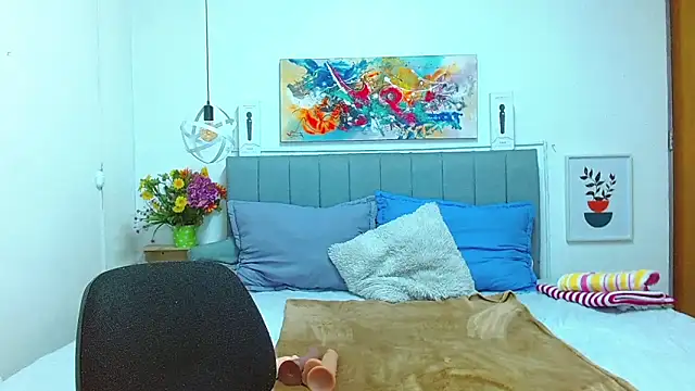 karlamorris_'s cam snapshot