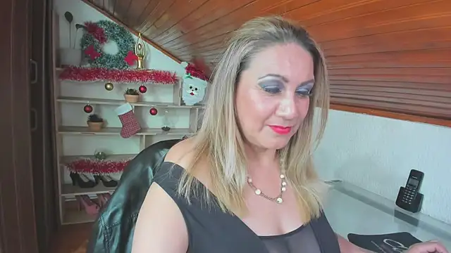 yayita_mature live sex cam