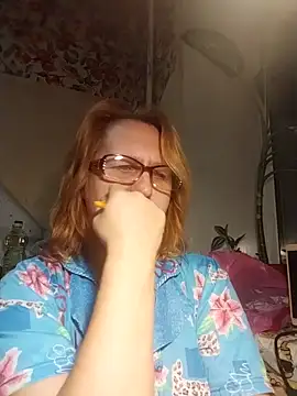 Forest-Lady's cam snapshot