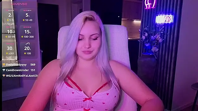 adrelaxina's cam snapshot