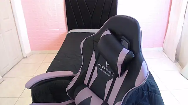 EIVIY1609's cam snapshot