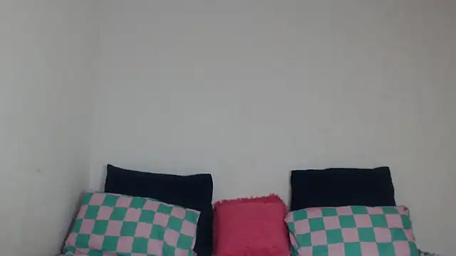 PIXIEBITCHXXX26's cam snapshot