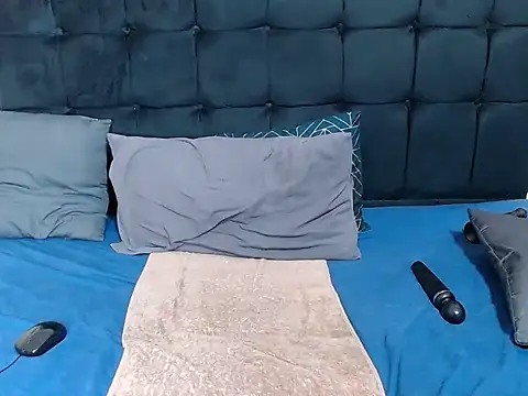 CaramelBootty's cam snapshot