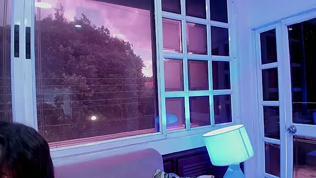 YaraShine live sex cam