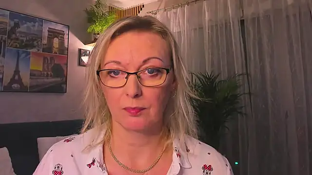 vanessa_chat's cam snapshot