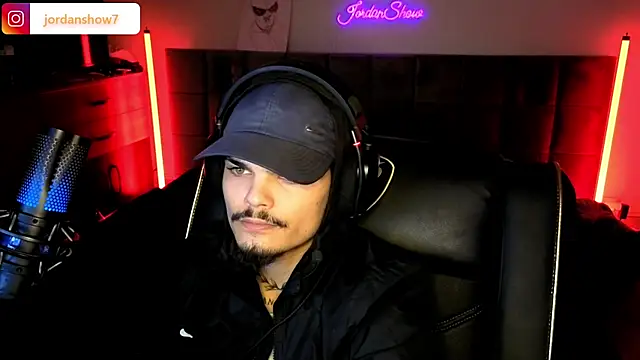 JordanShow live sex cam