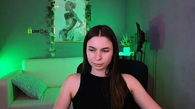 nekky_mouse live sex cam