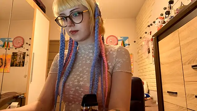 EffacedScan live sex cam