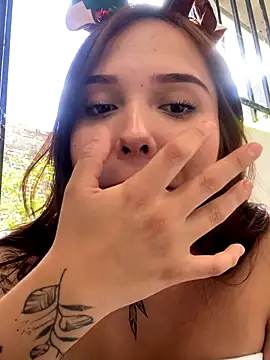 LunaCandy_'s cam snapshot