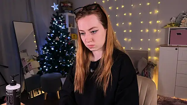 LinaWitch's cam snapshot