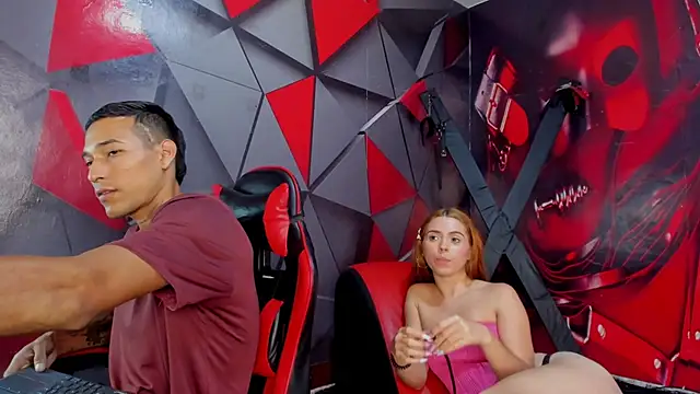 Hana_and_Zeta live sex cam