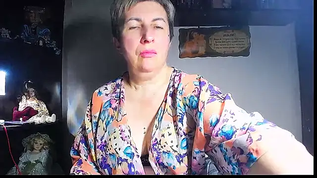 Miss_Tasha_Kom's cam snapshot