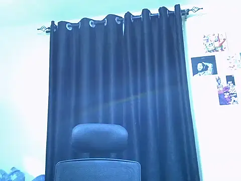 Horny-slut_'s cam snapshot