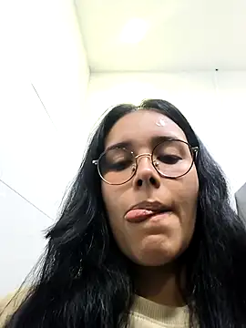 Annya-sweet live sex cam