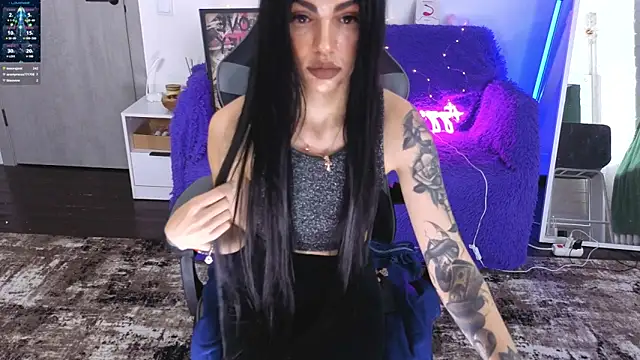 Tiffany_lab's cam snapshot