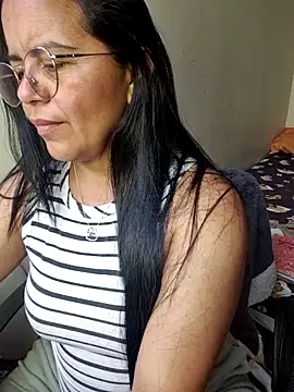 Miss__kendra_'s cam snapshot