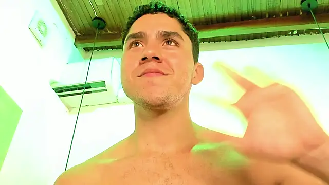 LiamNovak live sex cam