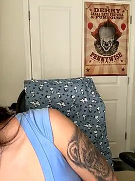 CharmingMaddie's cam snapshot