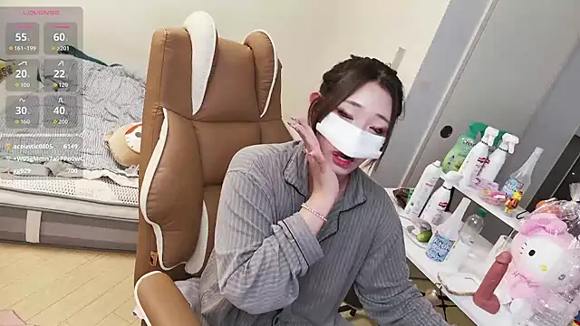 Milk_Sola live sex cam