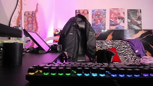 Dominatofstupid's cam snapshot