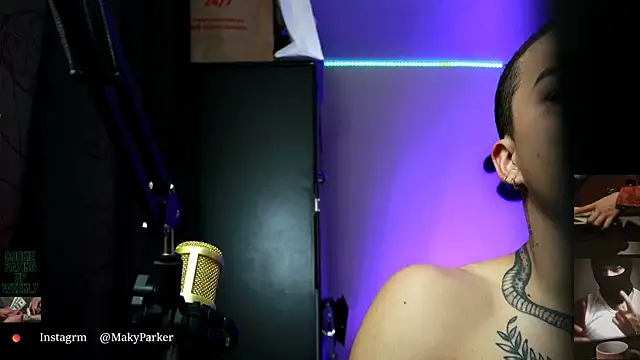 AlphaMasterXxx live sex cam