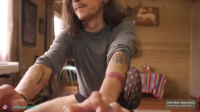 Antinoo_Gnothi's cam snapshot