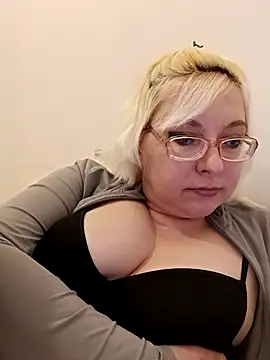 VikaKing's cam snapshot