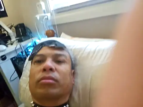 AmGuy23 live sex cam