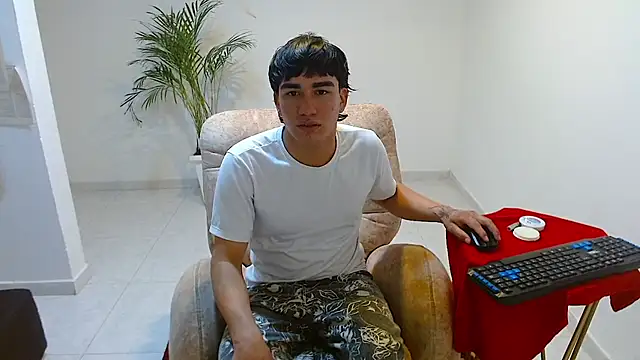 Tommy160920's cam snapshot