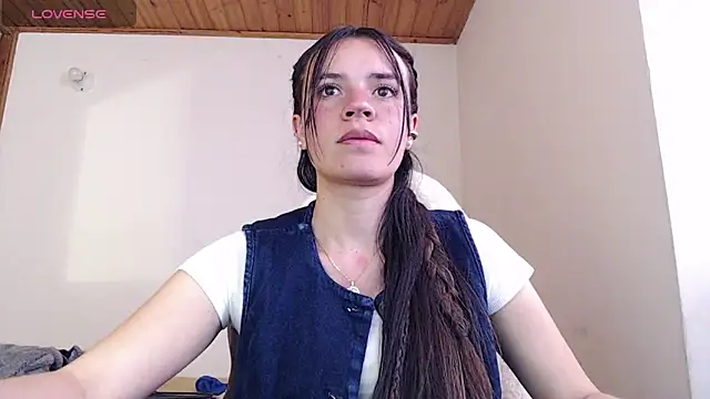 Skylar_Serenity live sex cam