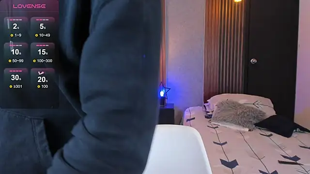 james_jonnes's cam snapshot