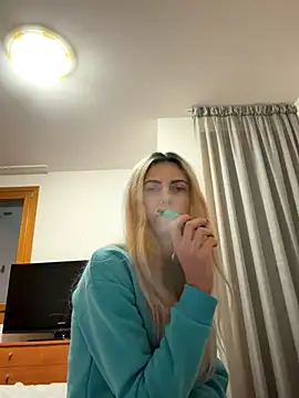 feliciafelon's cam snapshot